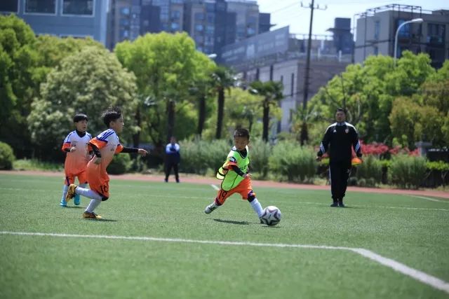 意甲-普利希奇特奥破门 AC米兰3-1维罗纳